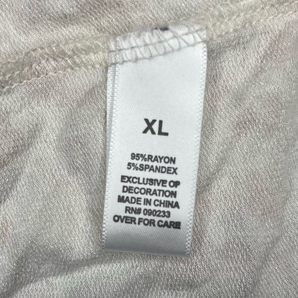 Nollie size XL tan & pink floral light weight zip up jacket with hood - Picture 4 of 6